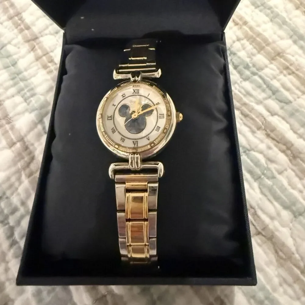 Vintage Disney Time Works Mickey Mouse Two Tone Womens Watch 40018500183